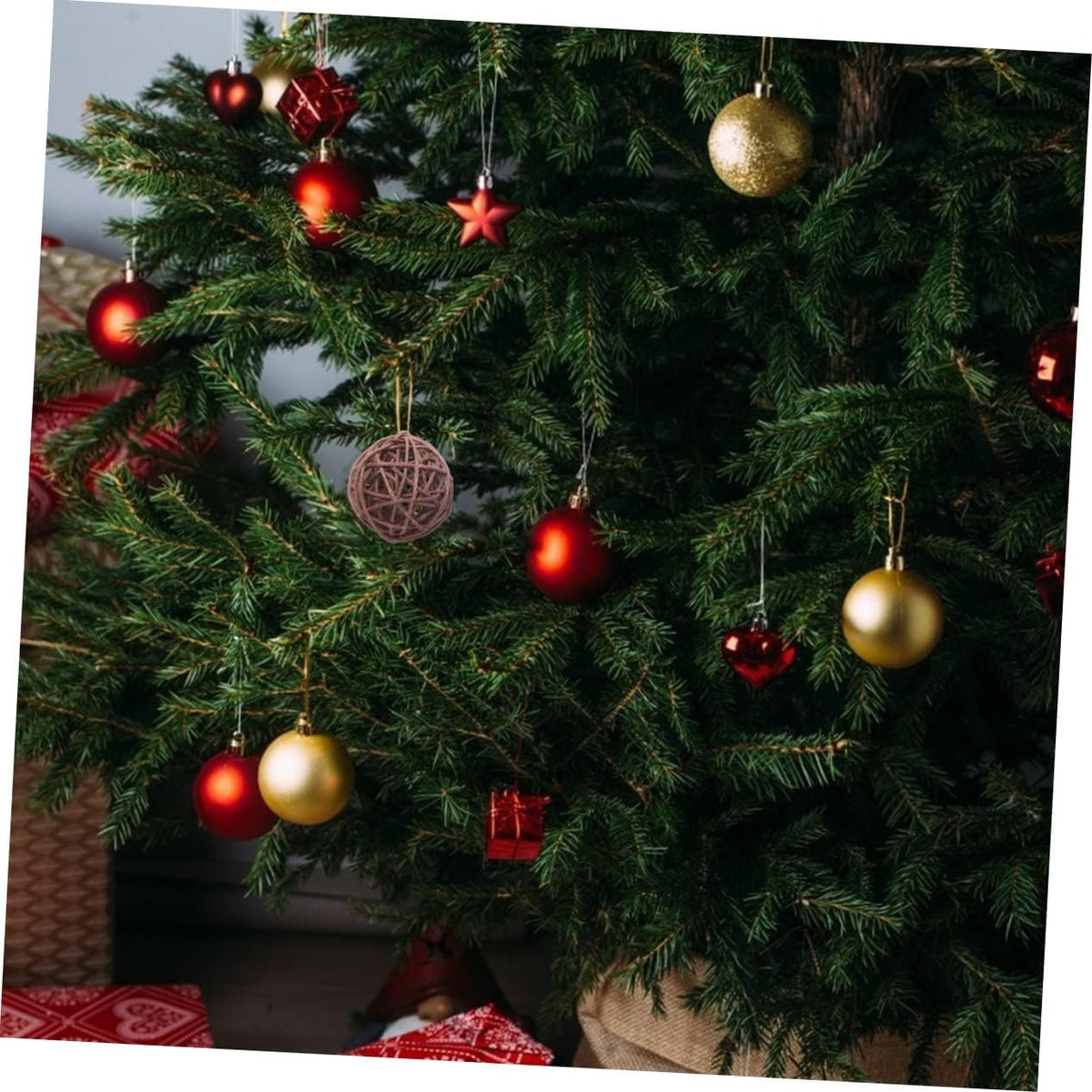 15pcs Wicker Rattan Balls for DIY Crafting Decorative Vine Ornaments for Home Kindergarten Hotel and Bar Brown Hanging Spheres for Unique Decor