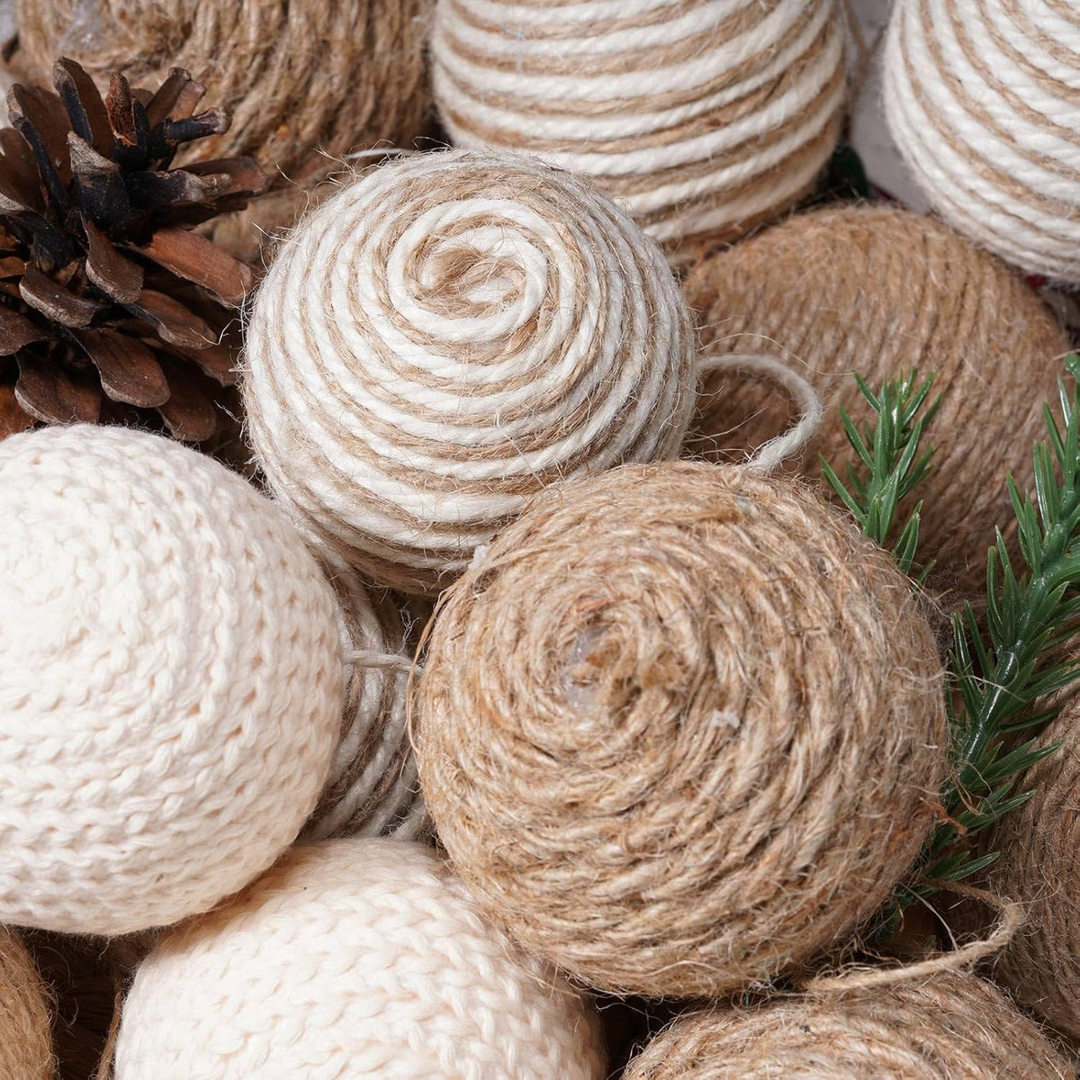 Soulchen 24 Pcs Christmas Ball Ornaments Jute Rope, White,Linen